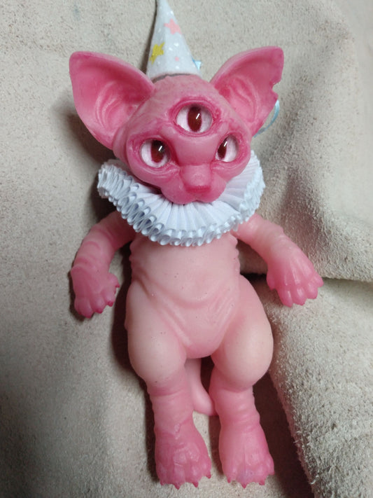 Psychic Sphynx 3 Eyed Cat Kitten variant