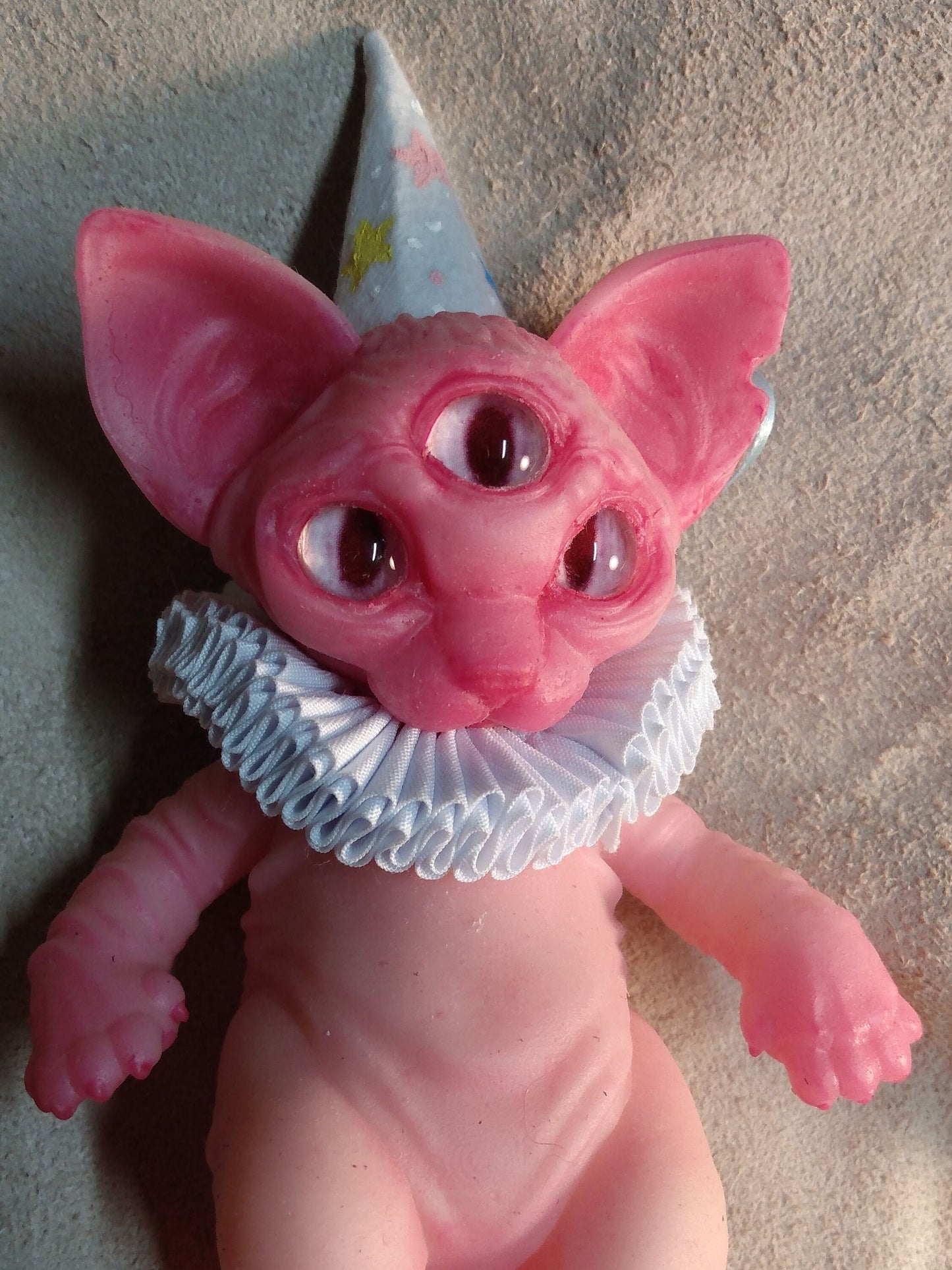 Psychic Sphynx 3 Eyed Cat Kitten variant